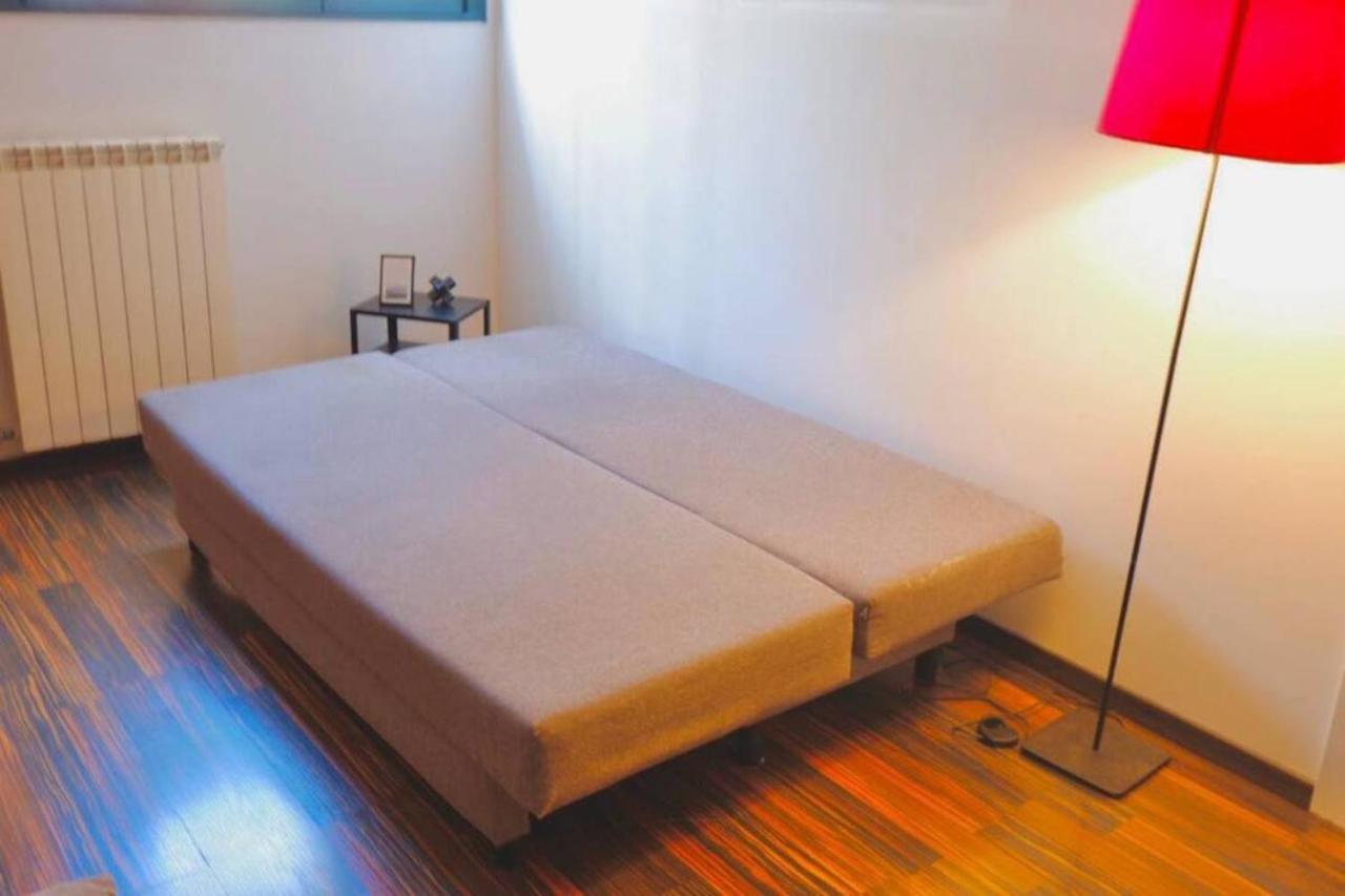 Lovely Apartment Navigli ميلان المظهر الخارجي الصورة