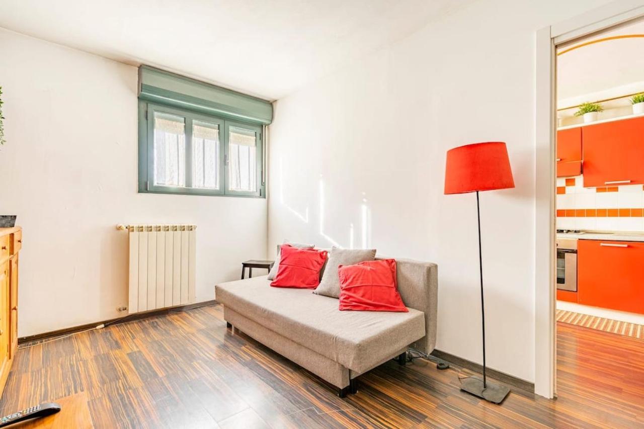 Lovely Apartment Navigli ميلان المظهر الخارجي الصورة