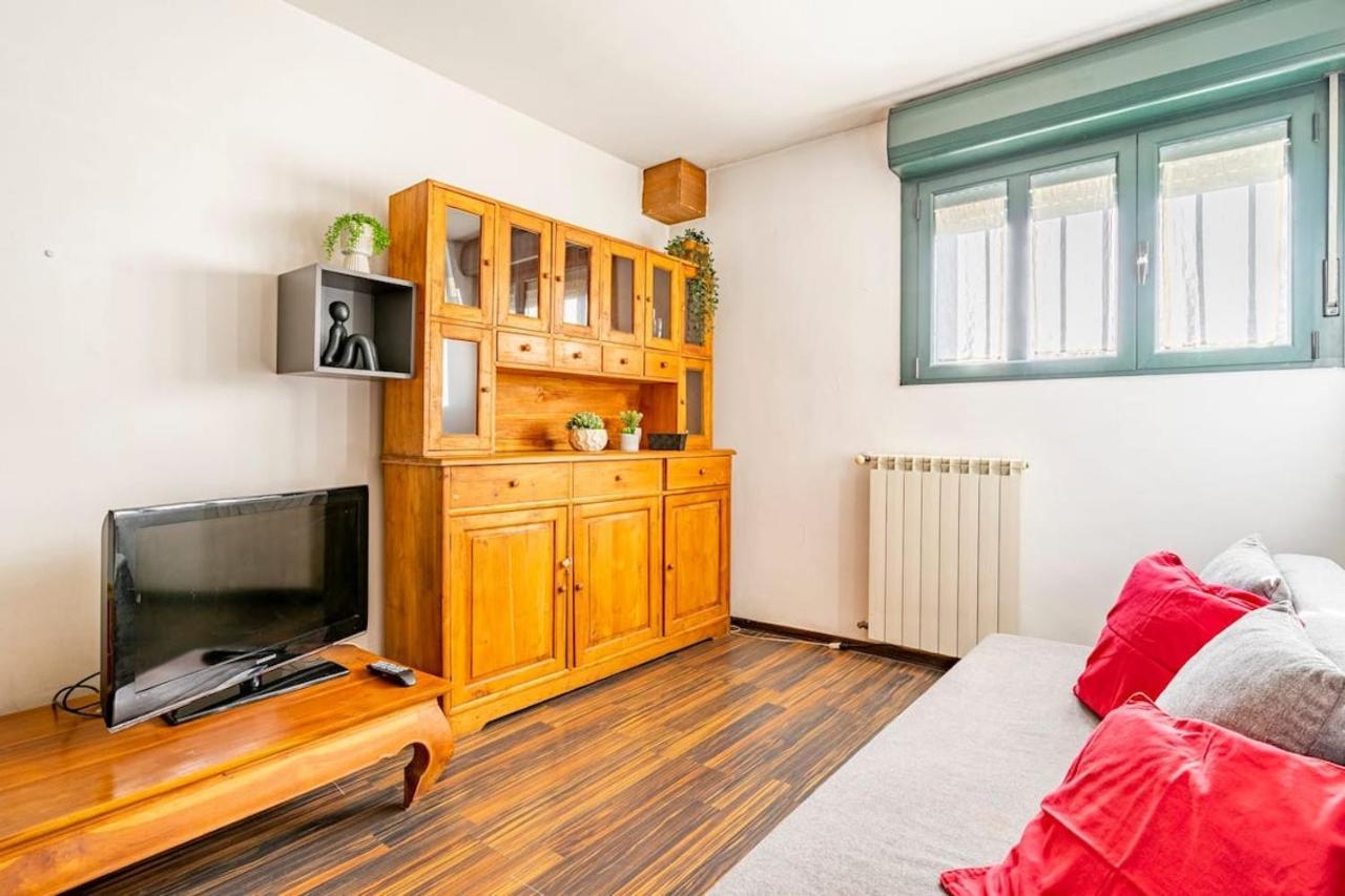 Lovely Apartment Navigli ميلان المظهر الخارجي الصورة