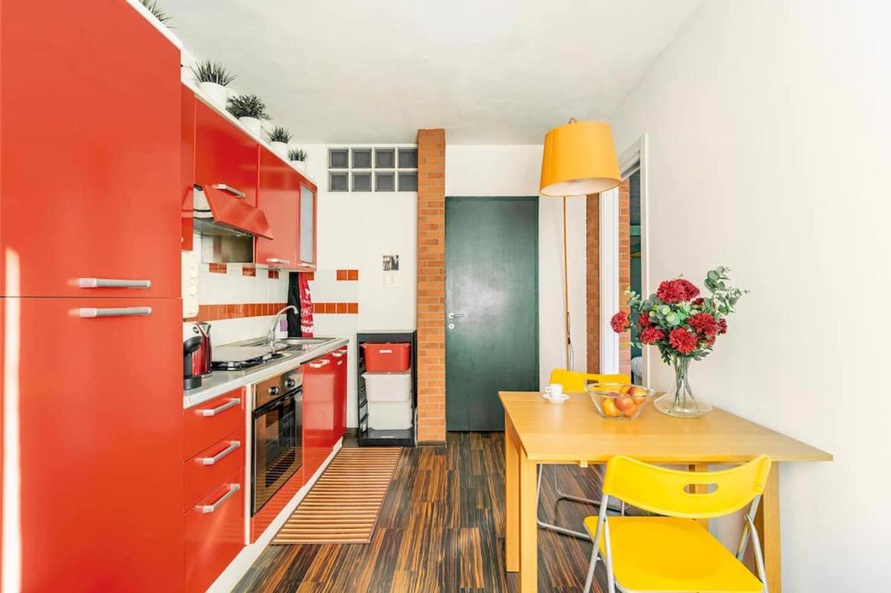 Lovely Apartment Navigli ميلان المظهر الخارجي الصورة